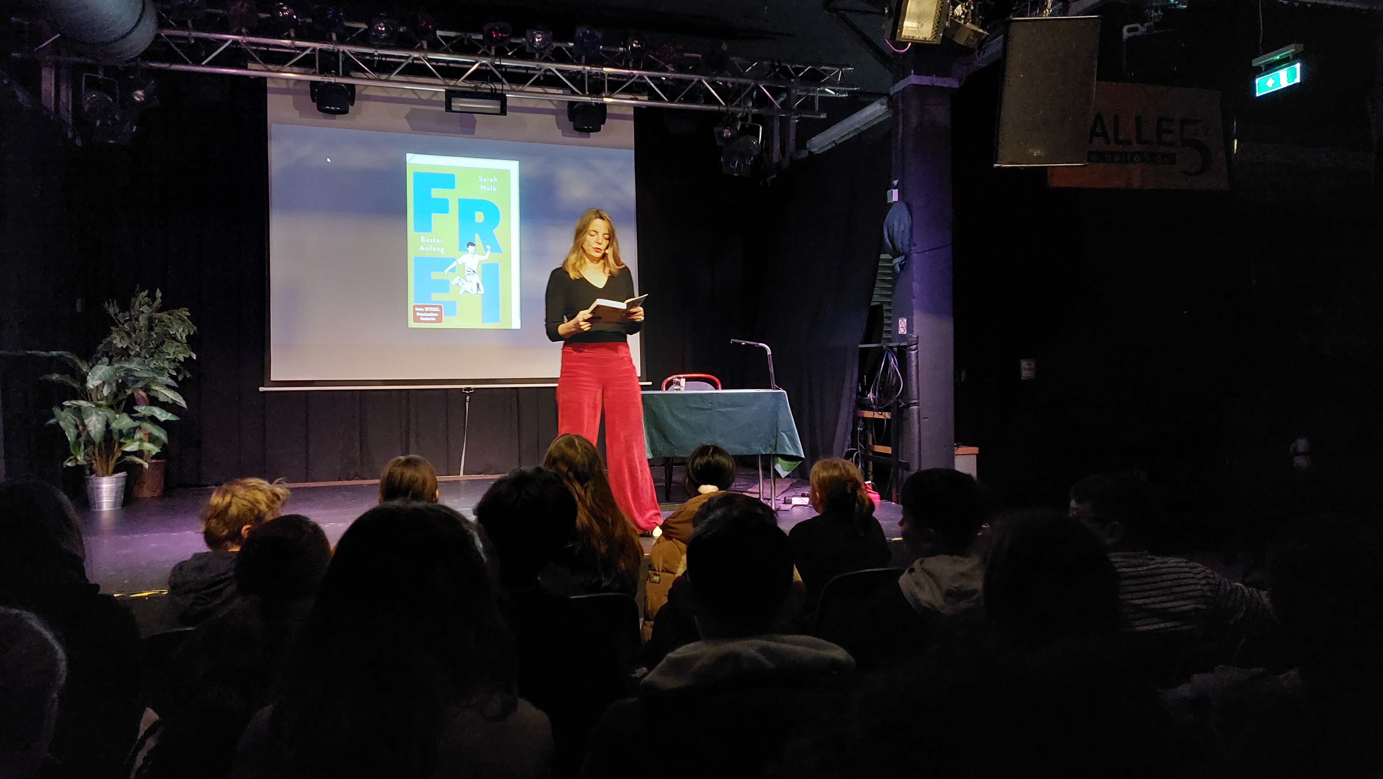 Lesung von Sarah Welk