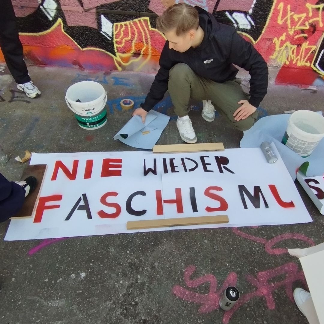 Spurensuche in Connewitz: Die Klasse 9d beleuchtet NS-Zwangsarbeit